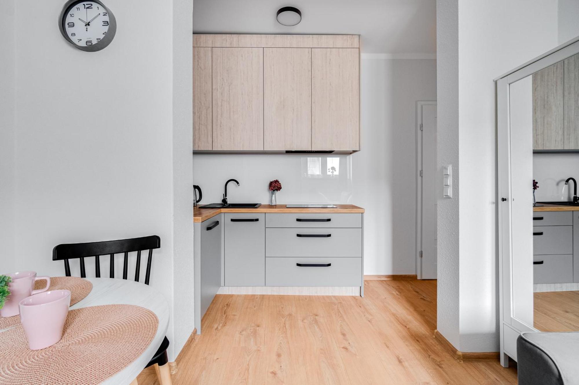Apartamenty Franciszkanska Opole Esterno foto