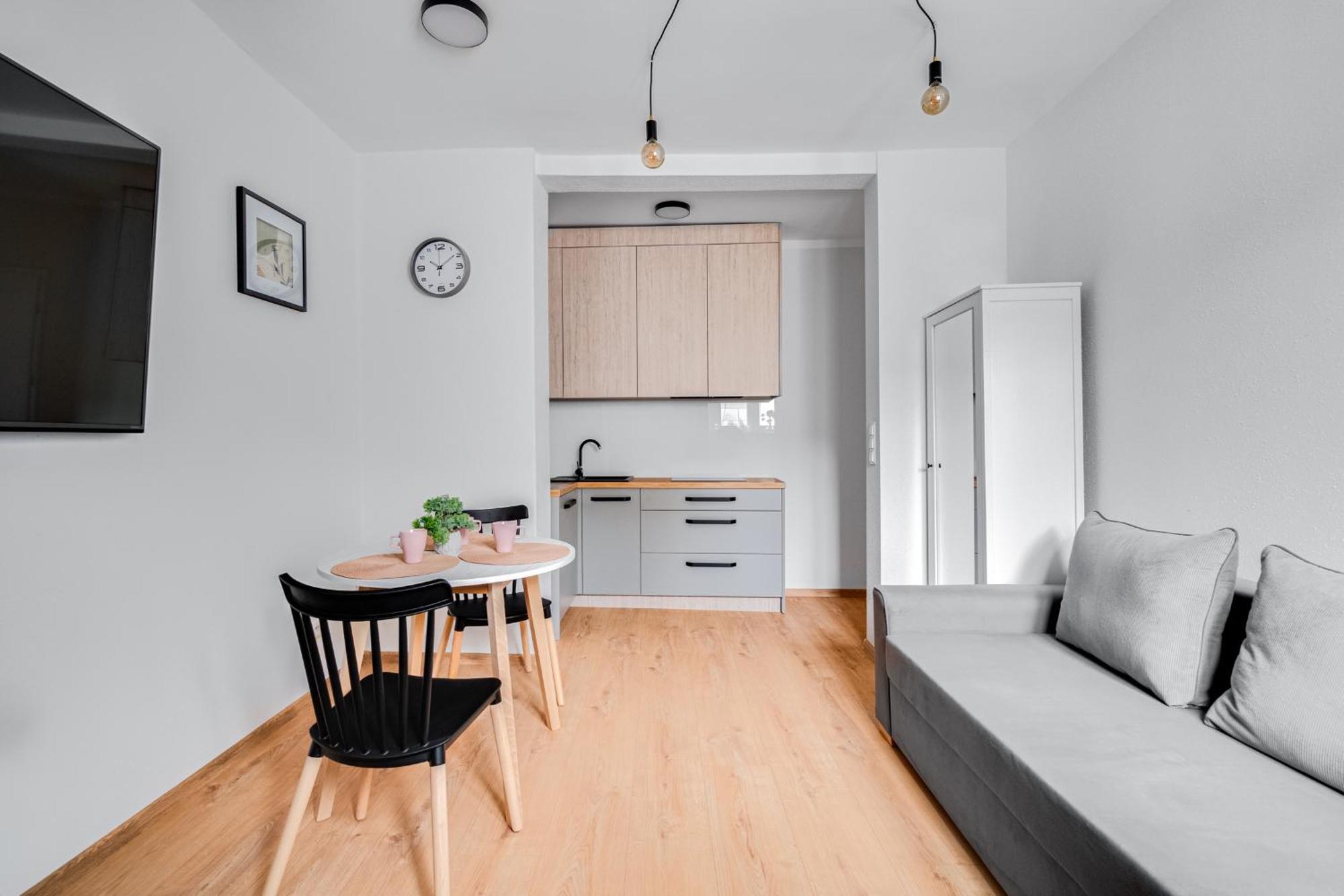 Apartamenty Franciszkanska Opole Esterno foto